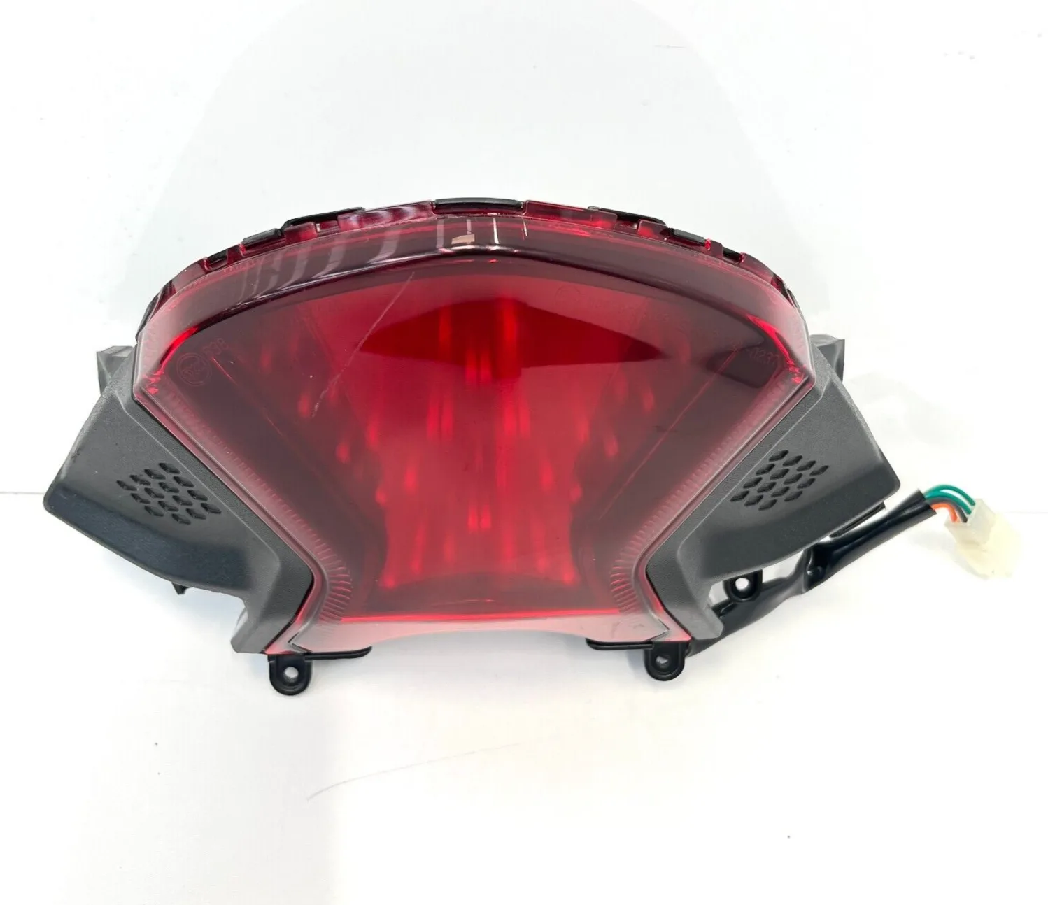 FANALE POSTERIORE SYM MAXSYM TL 500i / 500 ABS (2019-2020) STOP POST CENTRALE