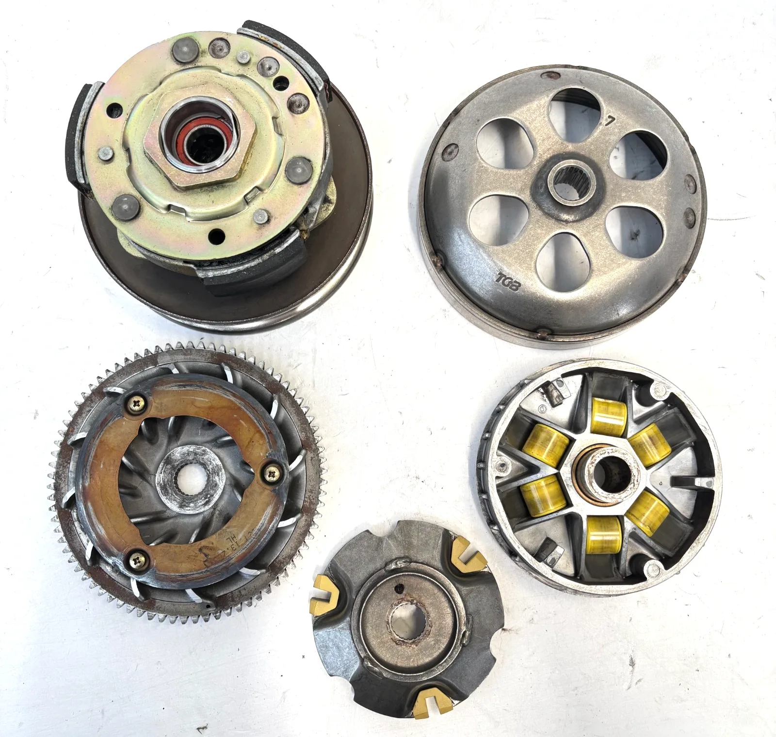 Trasmissione Piaggio Liberty 150 4T (2008-2013) Frizione+Campana+Variatore