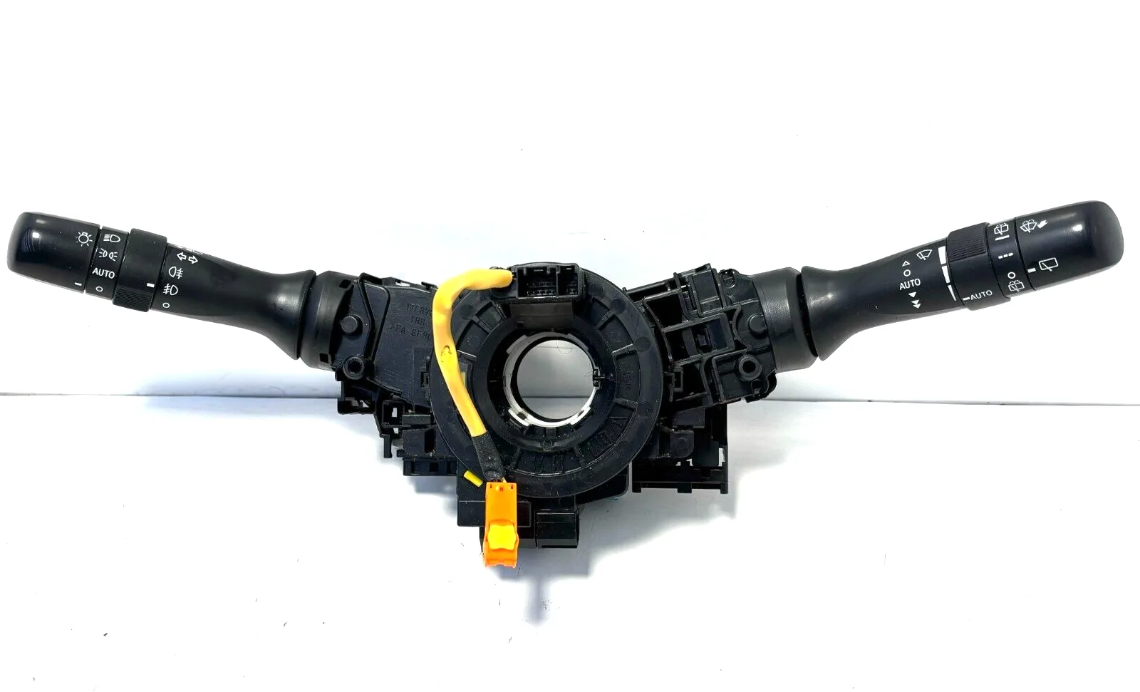 Devioluci Toyota Avensis 3 Serie SW (2009-2015) 2.2 D-4D - Devio Luci