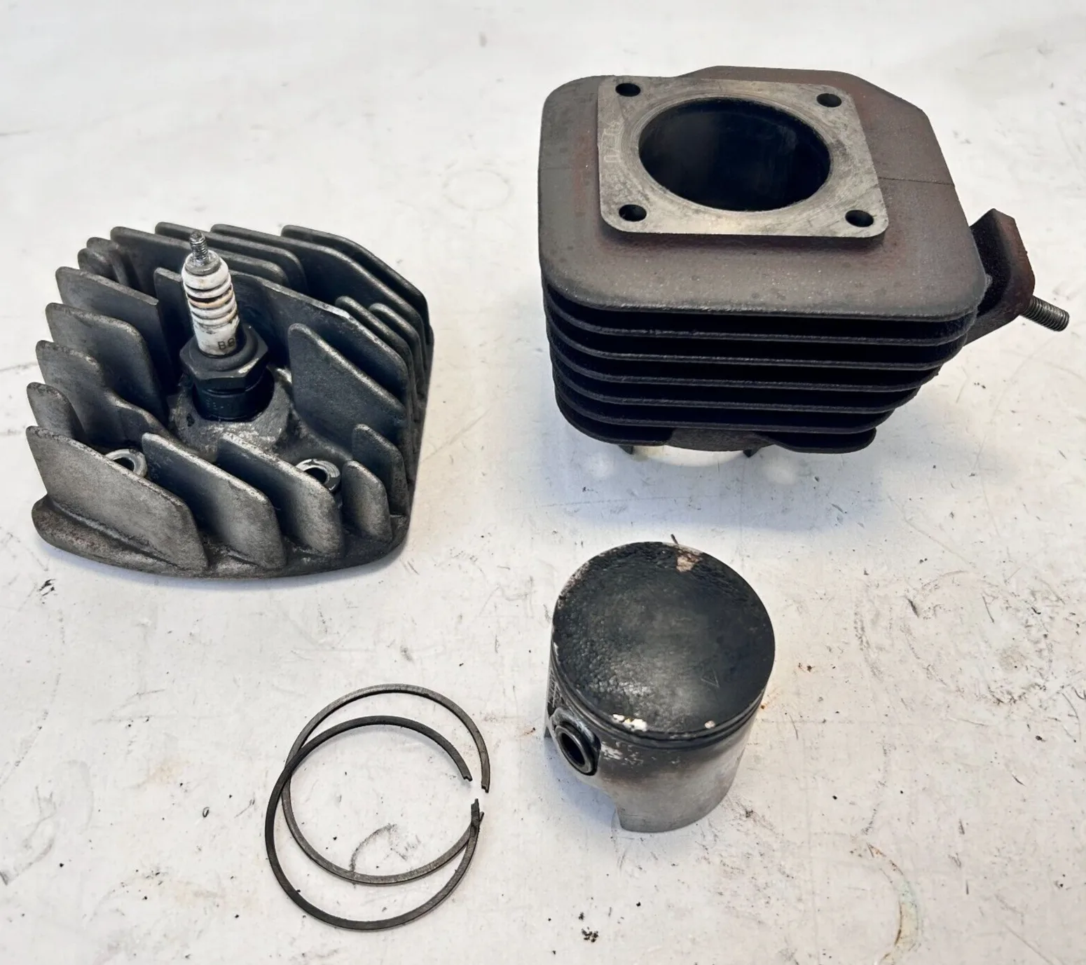 Cilindro + Pistone 70 Malossi Peugeot Speedfight 2